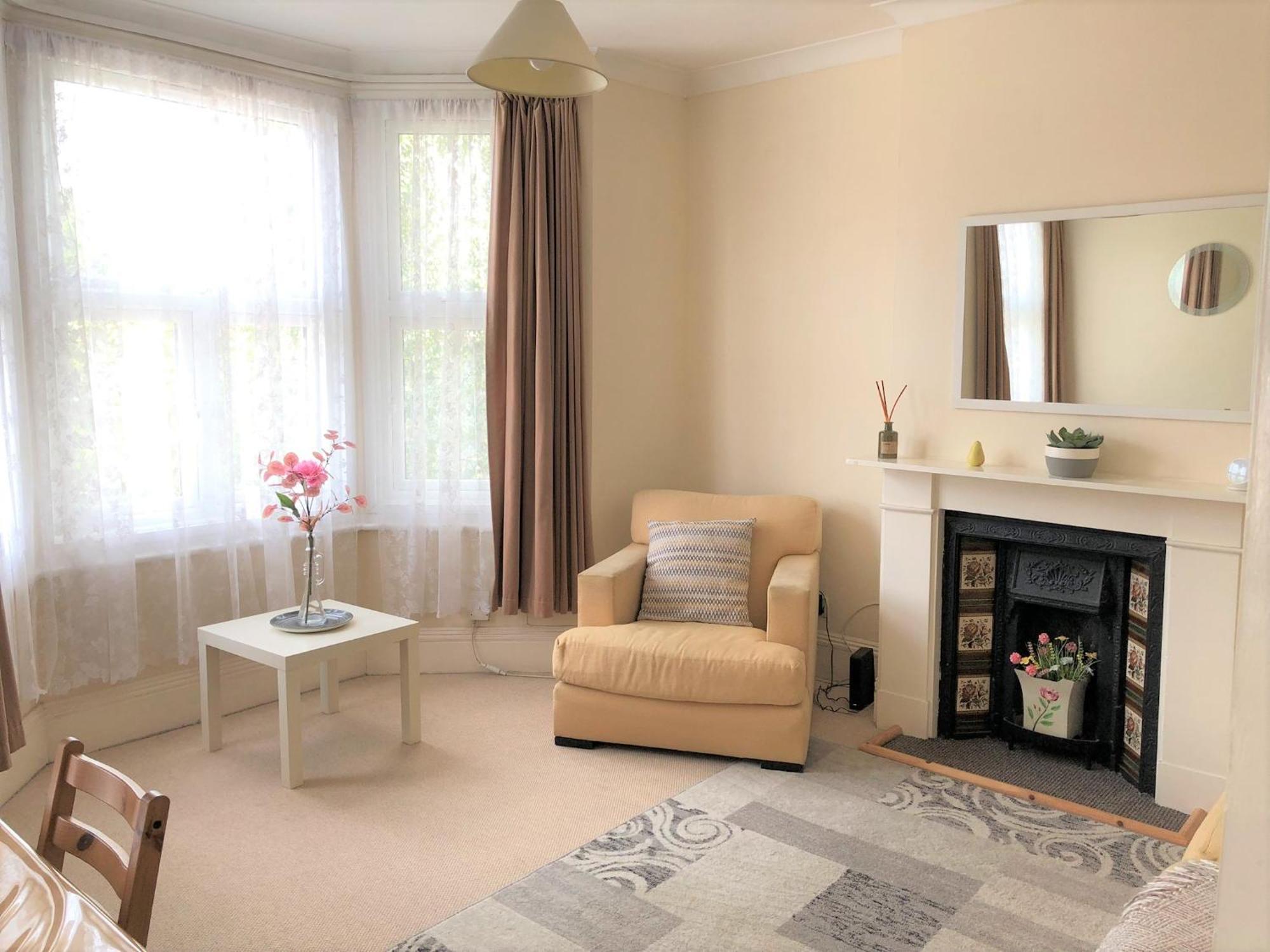 Spacious West London 2 Bedroom Apartment Extérieur photo