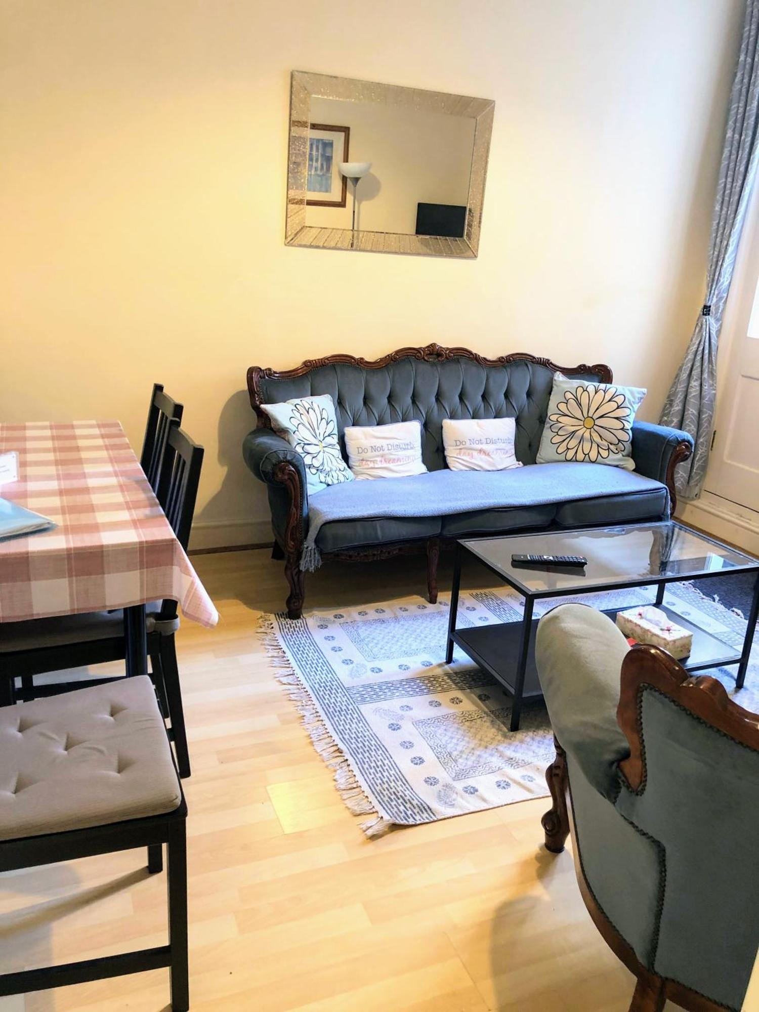 Spacious West London 2 Bedroom Apartment Extérieur photo