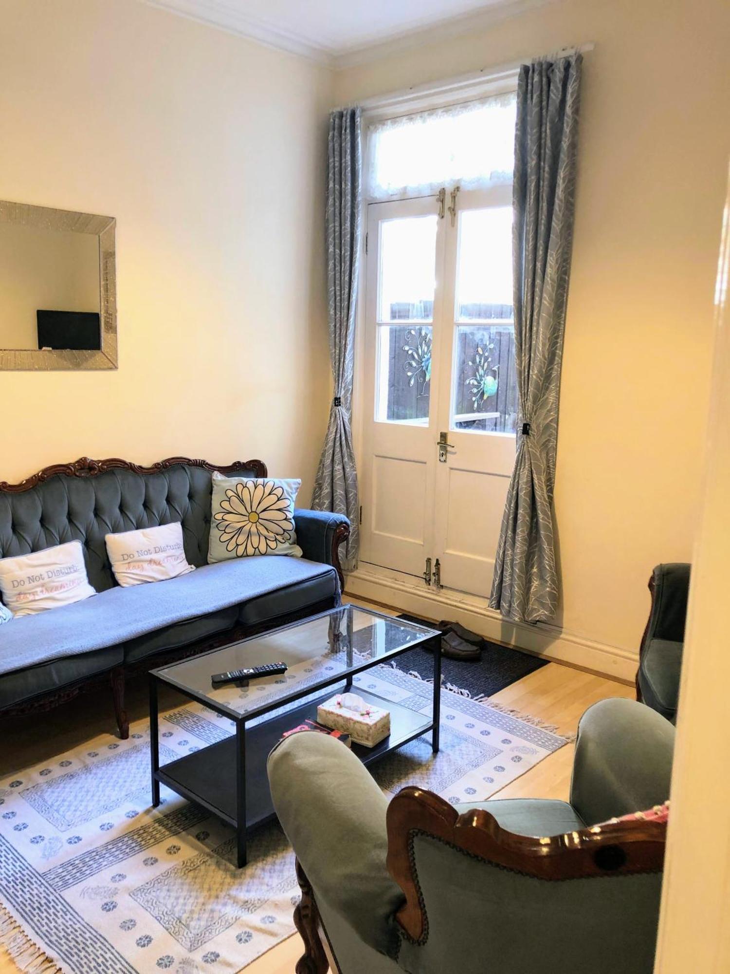 Spacious West London 2 Bedroom Apartment Extérieur photo